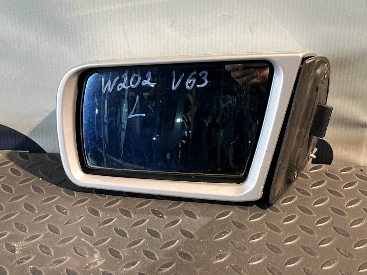 Зеркало левое Mercedes C/W202 1993-2001