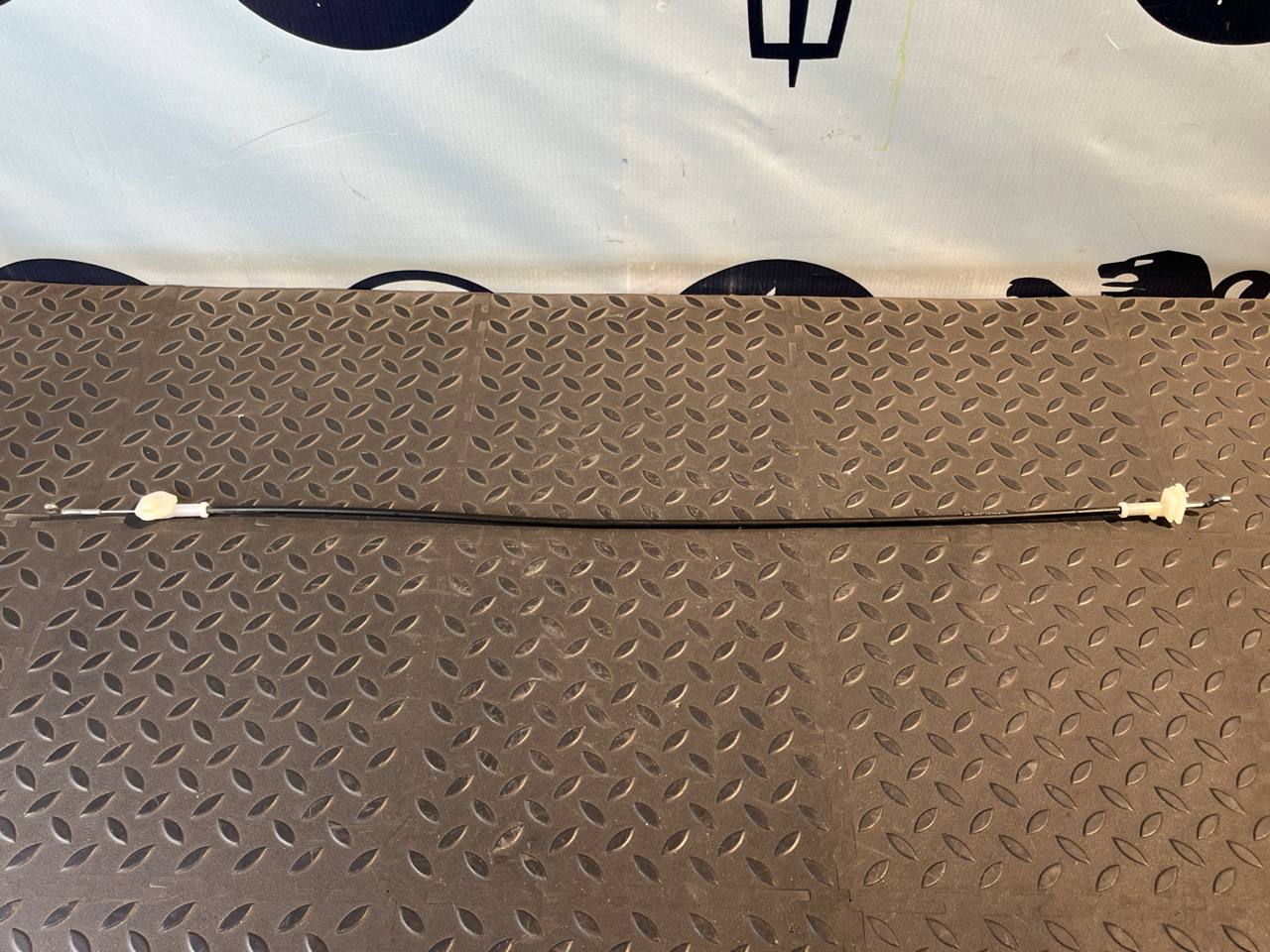 Трос замка двери задний Opel Signum 2003-2008