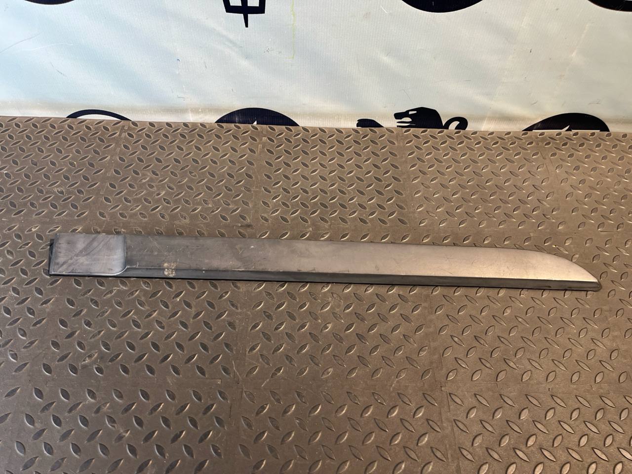 Молдинг двери задний правый Renault Megane/2 2002-2009