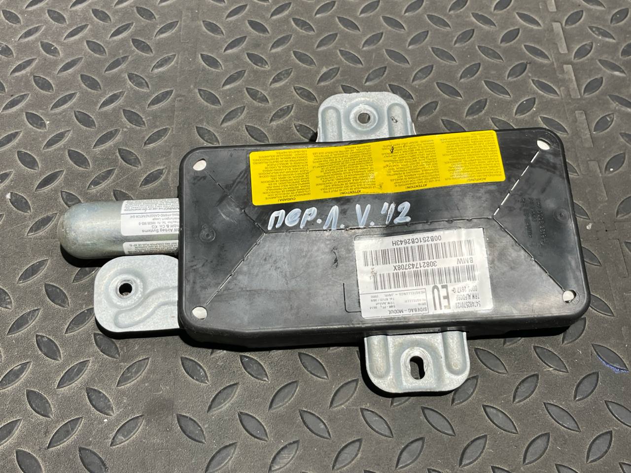 Подушка безопасности в дверь передняя левая BMW 3/E46 1998-2007