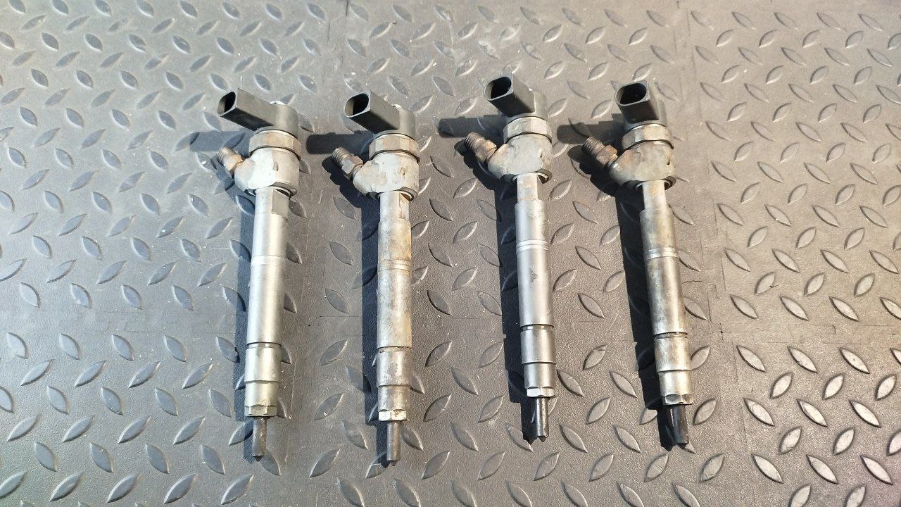 Форсунка дизельная Mercedes C/W203 2000-2008