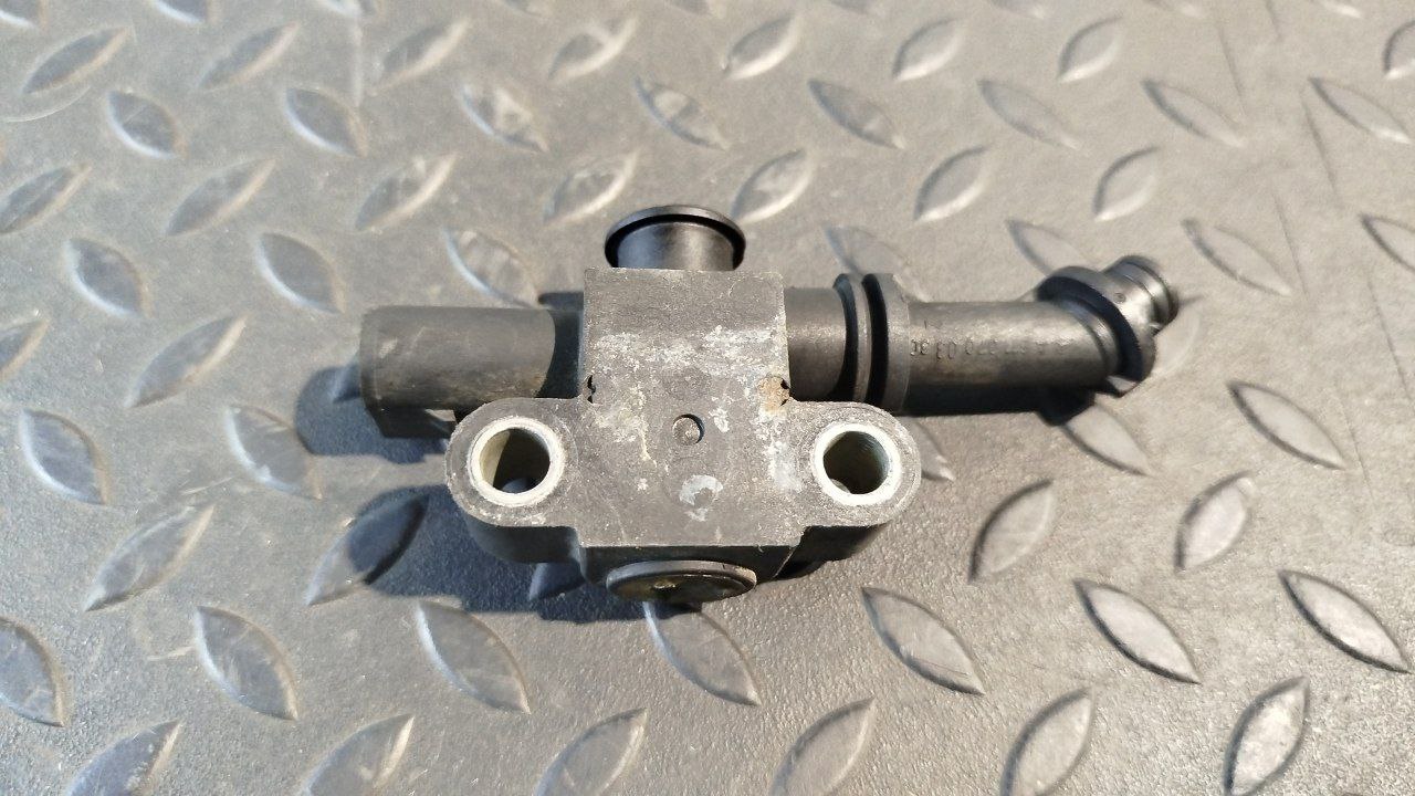 Клапан топливный Mercedes C/W203 2000-2008