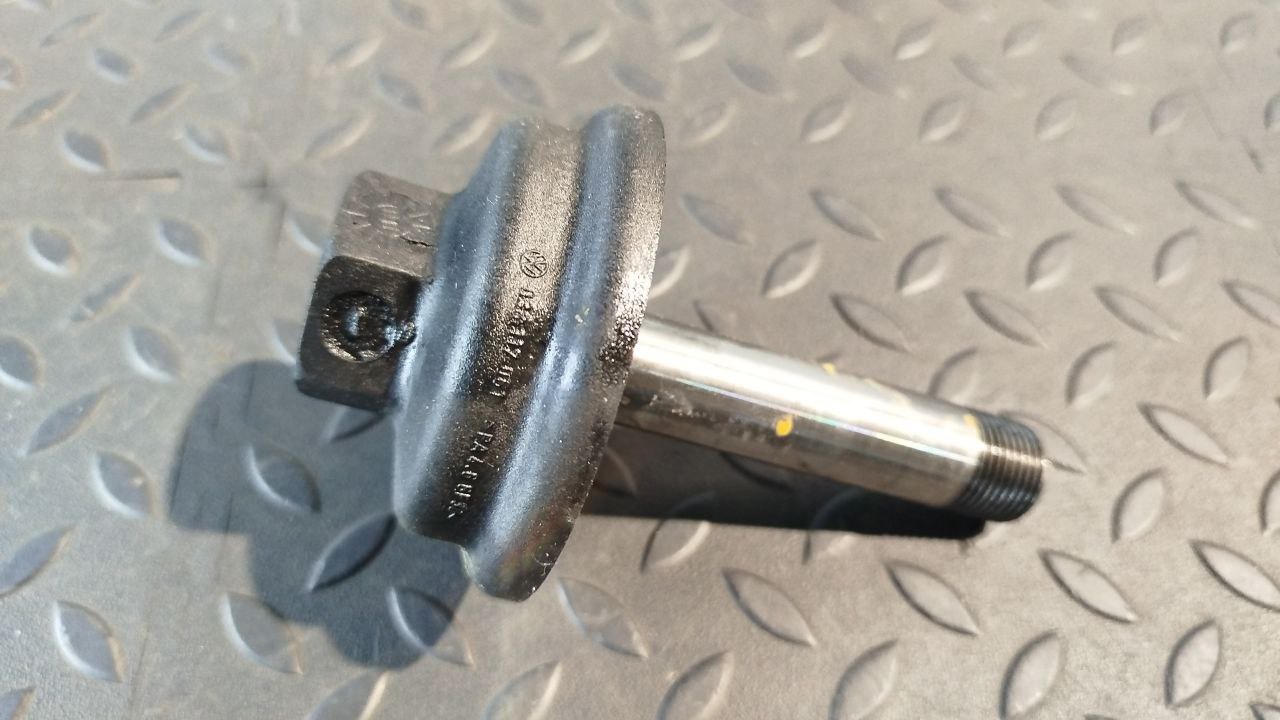 Крышка корпуса масляного фильтра Volkswagen Golf/4 1997-2006