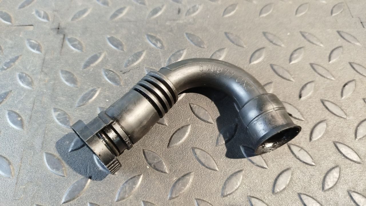 Патрубок картерных газов Volkswagen Golf/4 1997-2006