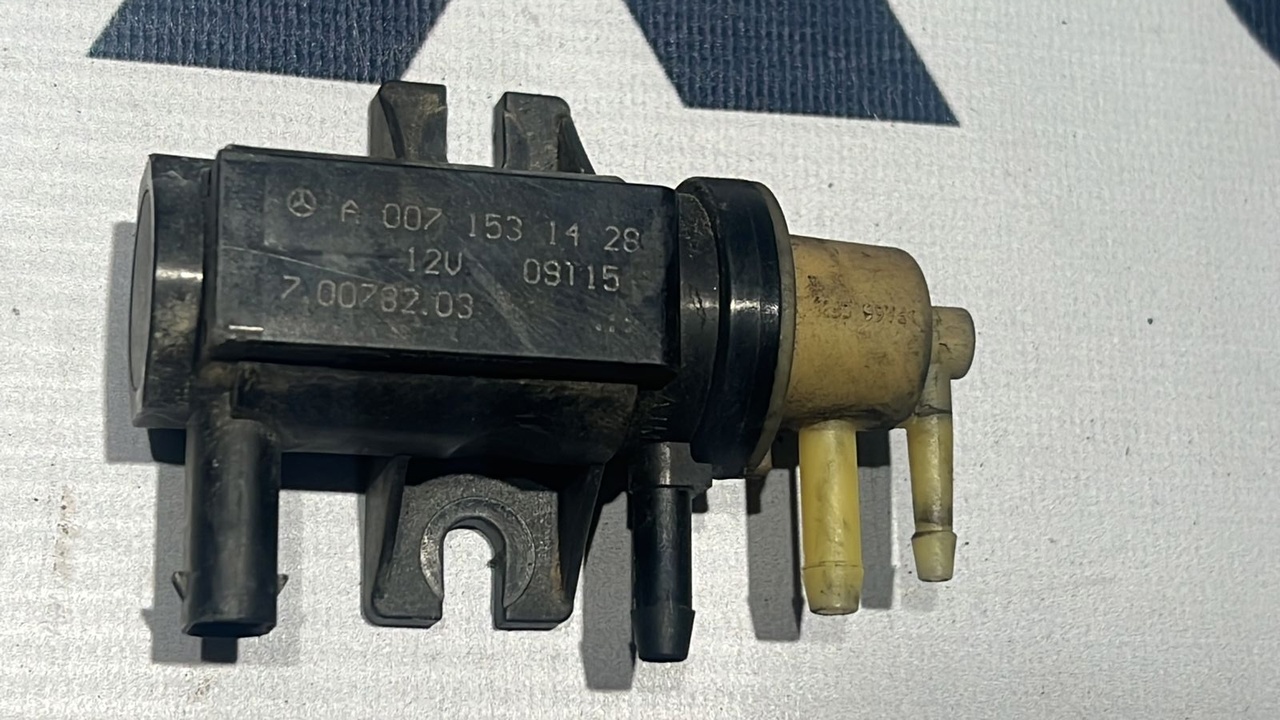 Клапан электромагнитный Mercedes C/W204 2006-2015