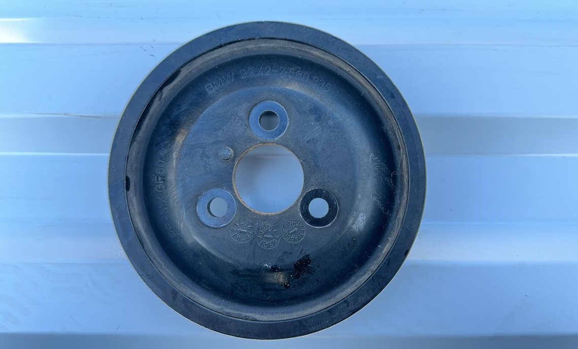 Шкив ГУР BMW 1/E87 2004-2011