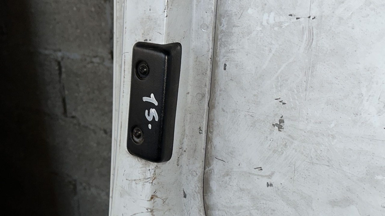 Замок двери сдвижной правый Opel Movano/A 2003-2010