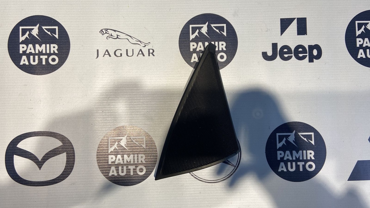 Накладка зеркала правая Mercedes C/W204 2006-2015