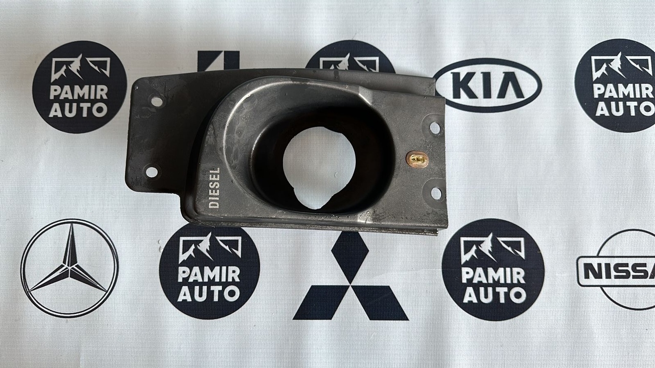 Ниша лючка бензобака Opel Movano/A 2003-2010