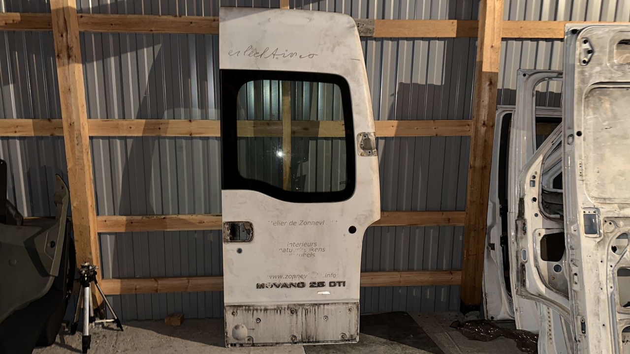 Дверь багажника правая Opel Movano/A 2003-2010