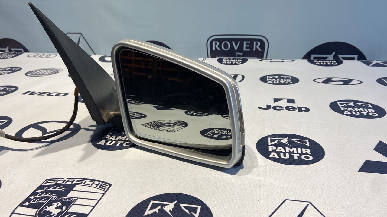 Зеркало правое Mercedes C/W204 2006-2015