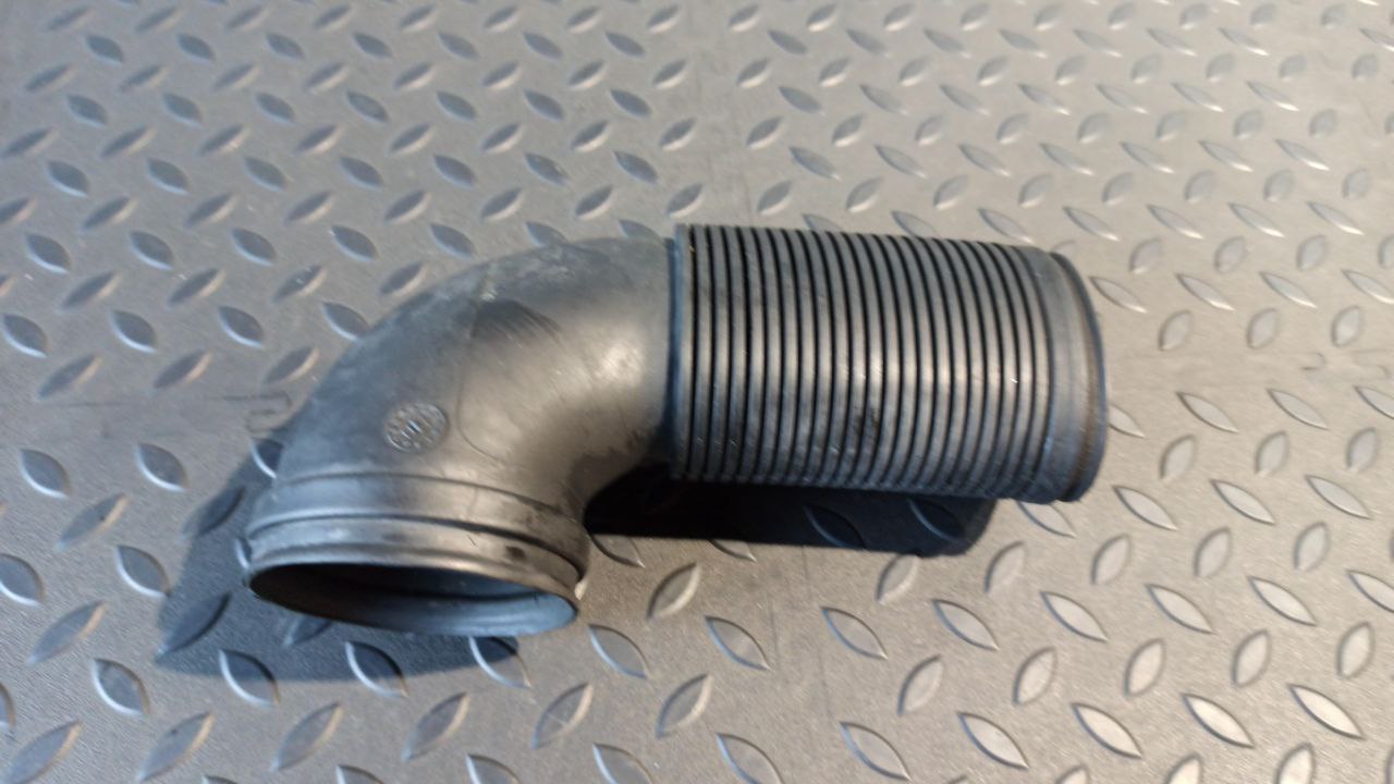 Воздуховод BMW 3/E46 1998-2007