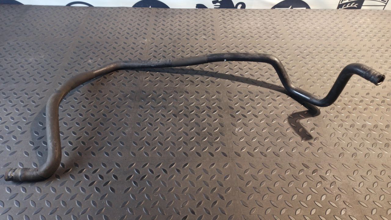 Патрубок ОЖ Ford Focus 1998-2007