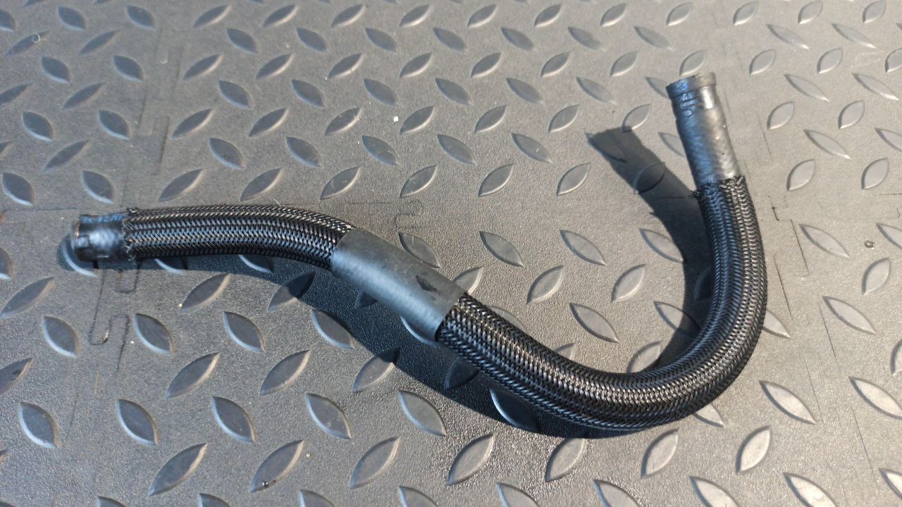 Шланг топливный Mercedes E/W210 1995-2003