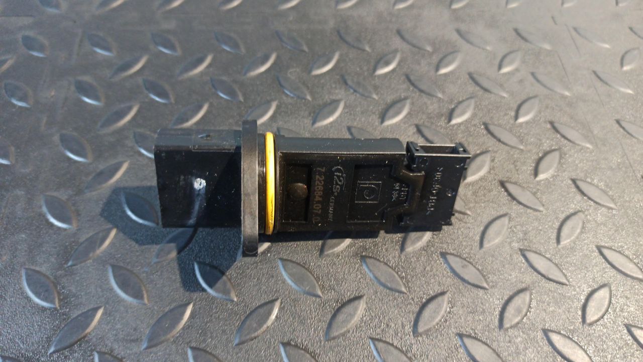 Расходомер (ДМРВ) Mercedes E/W210 1995-2003