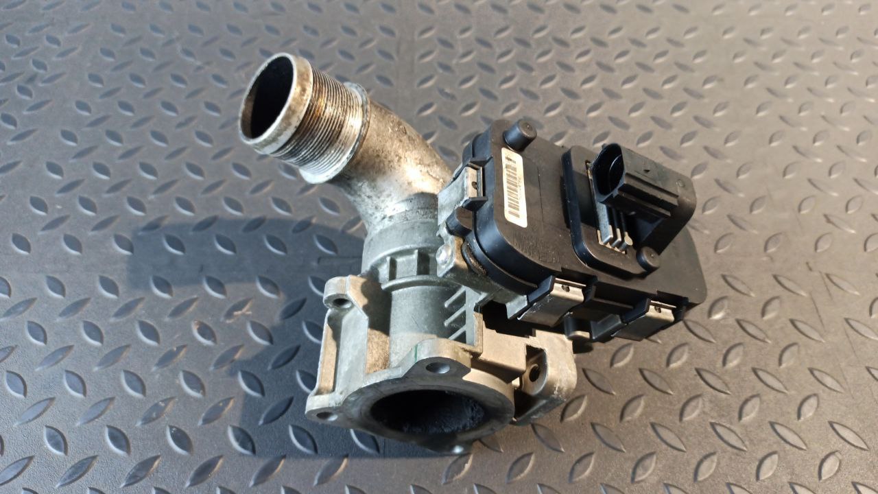 Заслонка дроссельная Opel Zafira/B 2005-2014