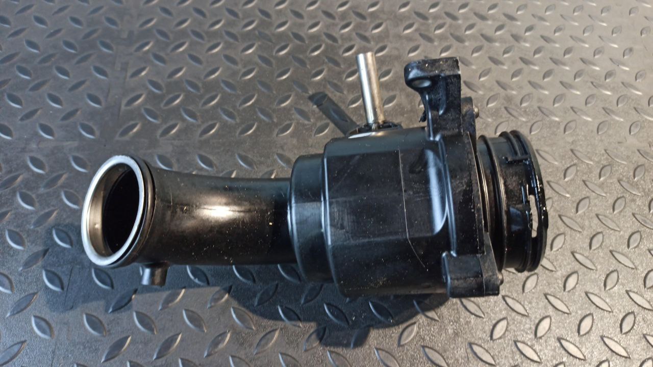 Патрубок интеркулера Mercedes E/W211 2002-2009