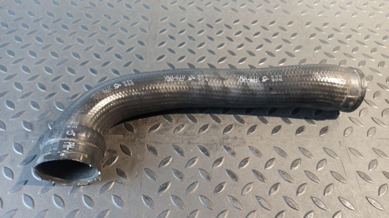 Патрубок интеркулера Opel Zafira/B 2005-2014