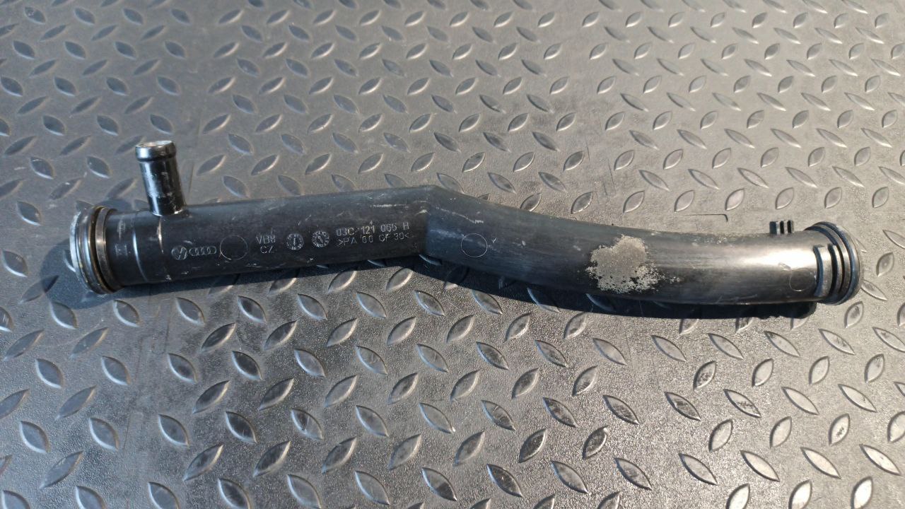 Трубка ОЖ Volkswagen Golf/5 2003-2009