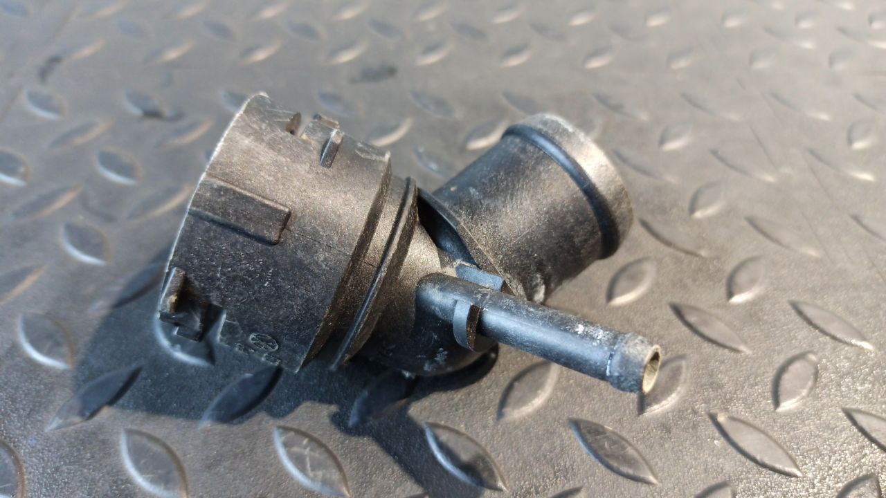 Фланец ОЖ Volkswagen Golf/5 2003-2009