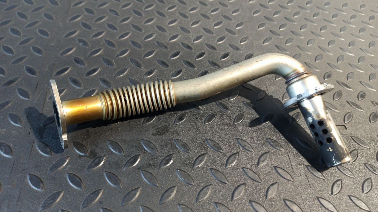 Трубка картерных газов Volkswagen Golf/5 2003-2009