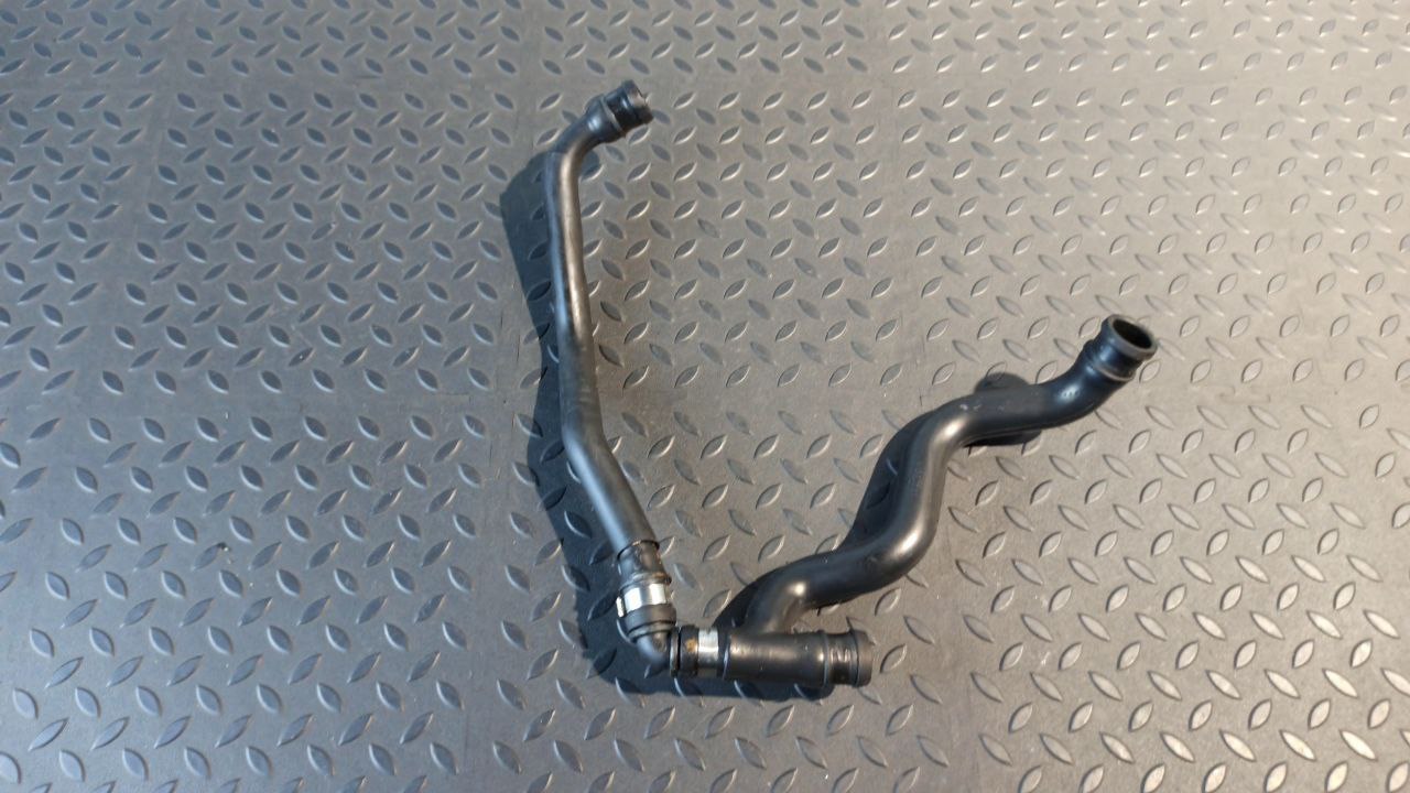 Патрубок картерных газов Opel Zafira/B 2005-2014