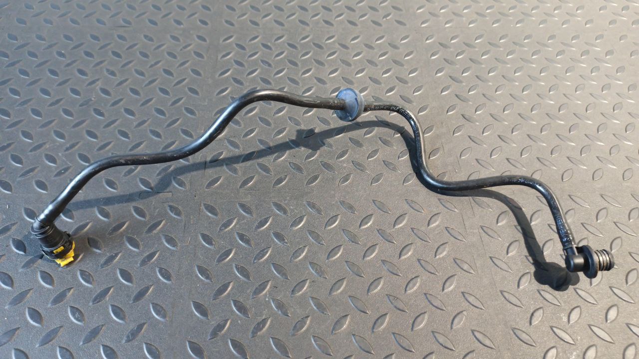 Трубка вакуумная Opel Zafira/B 2005-2014