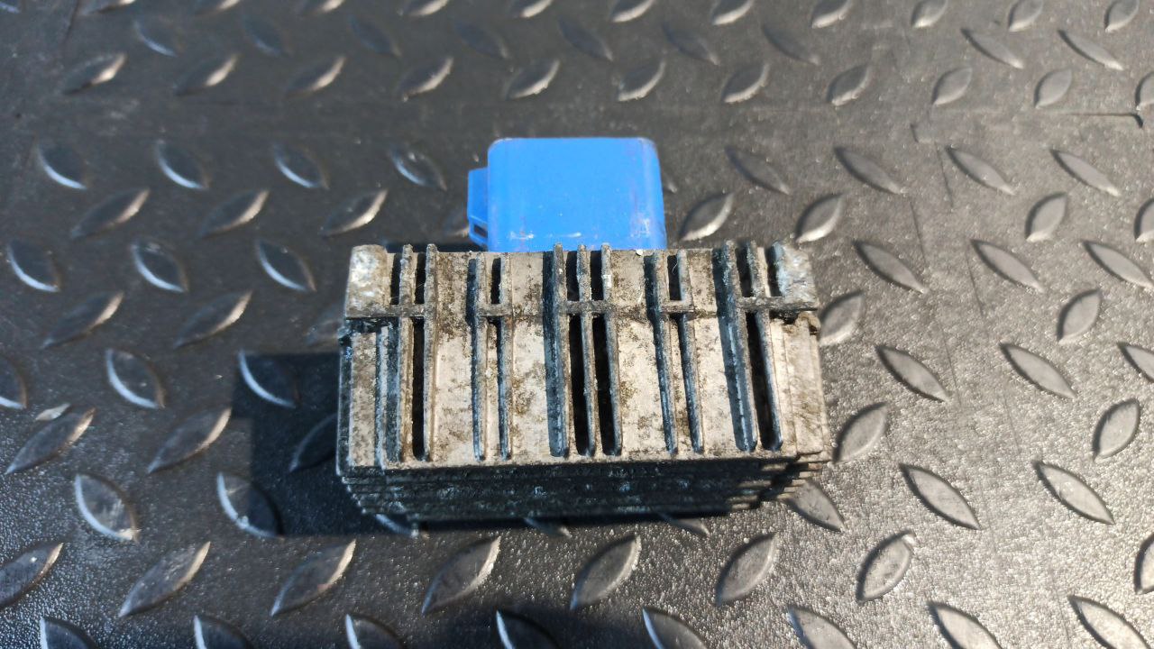 Реле свечей накала Opel Zafira/B 2005-2014