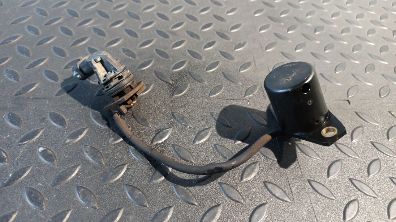 Датчик уровня масла Opel Zafira/B 2005-2014