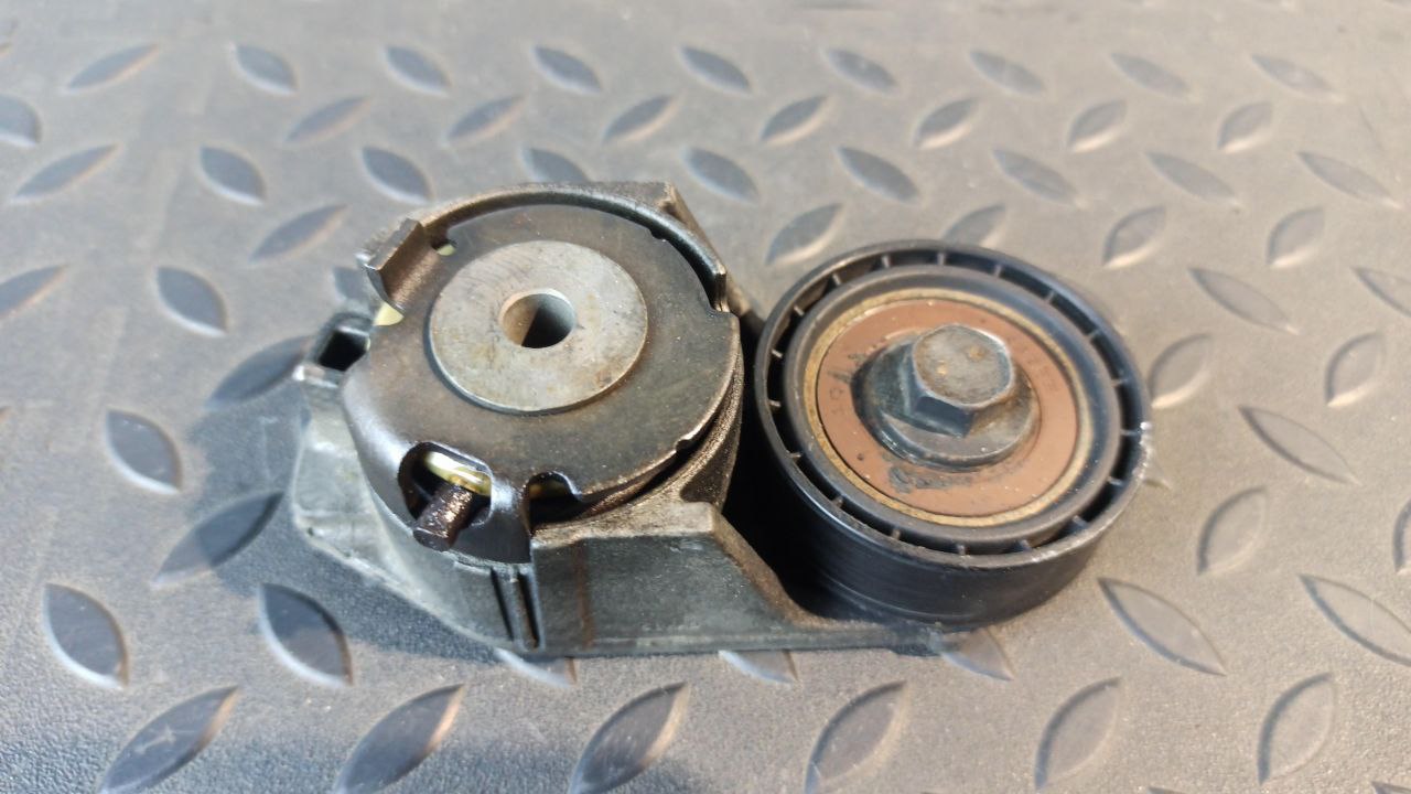 Натяжитель ремня Ford Mondeo/3 2000-2007