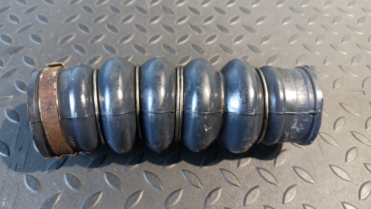 Патрубок интеркулера Ford Mondeo/3 2000-2007