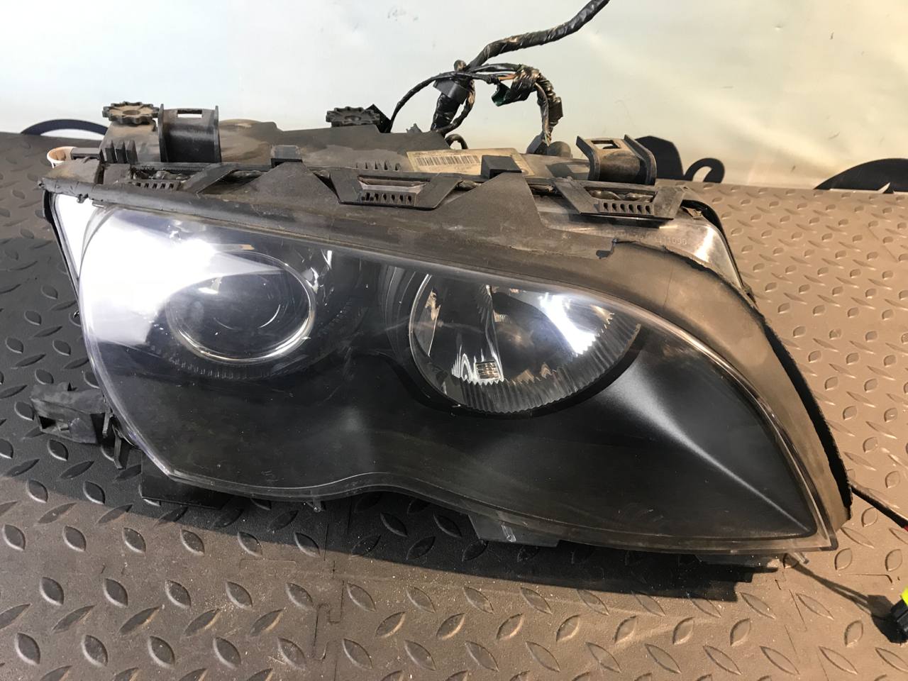 Фара правая BMW 3/E46 1998-2007