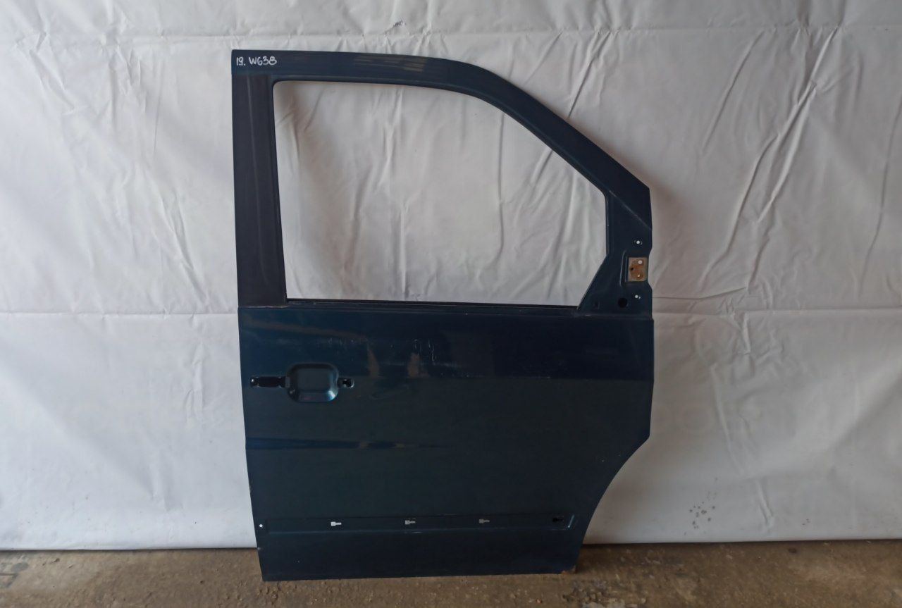 Дверь передняя правая Mercedes Vito/W638 1996-2003
