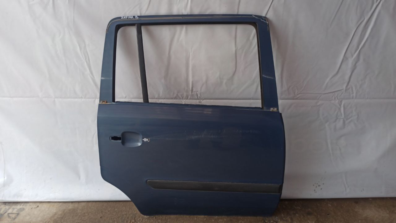 Дверь задняя правая Opel Zafira/B 2005-2014