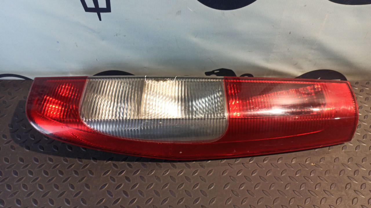 Фонарь задний правый Mercedes Vito/W639 2003-2014