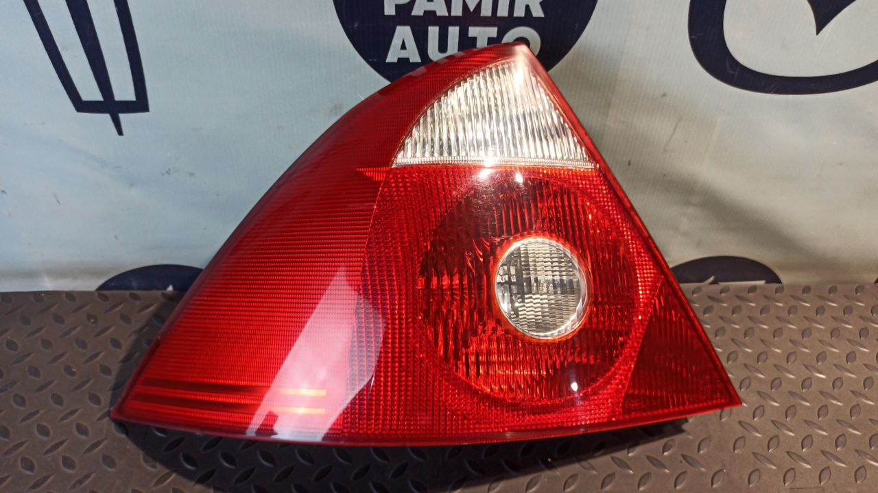 Фонарь задний левый Ford Mondeo/3 2000-2007