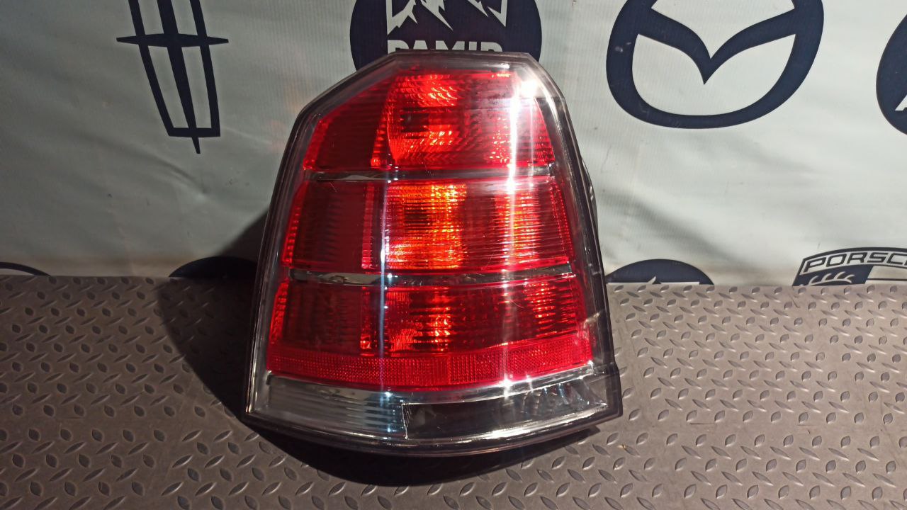 Фонарь задний левый Opel Zafira/B 2005-2014