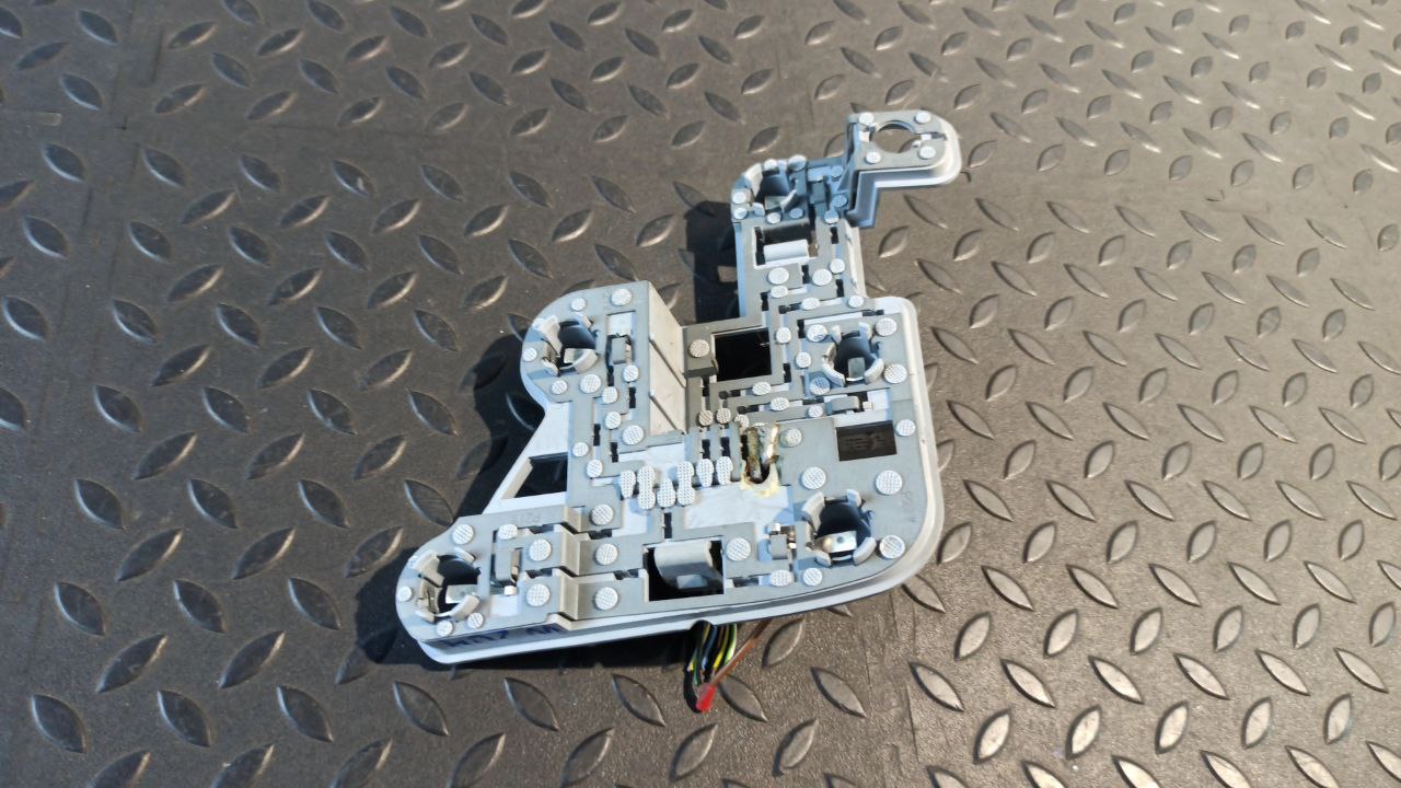 Плата заднего фонаря правая Mercedes C/W204 2006-2015