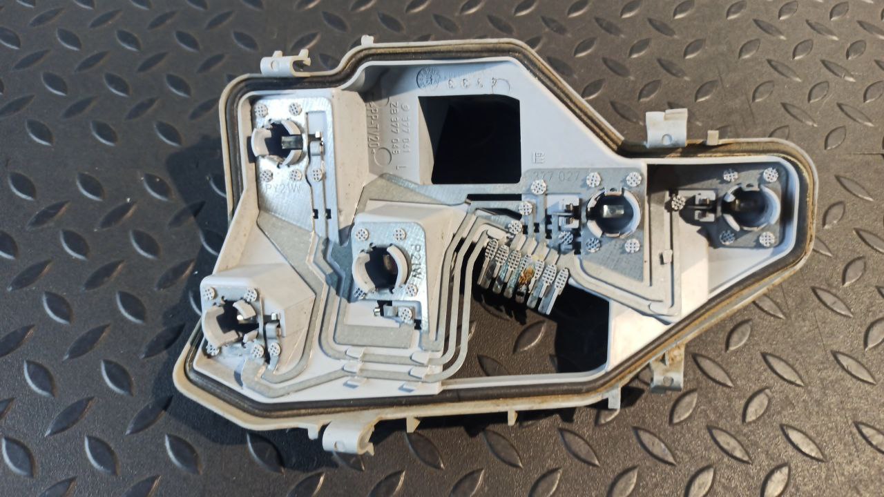 Плата заднего фонаря левая Opel Signum 2003-2008