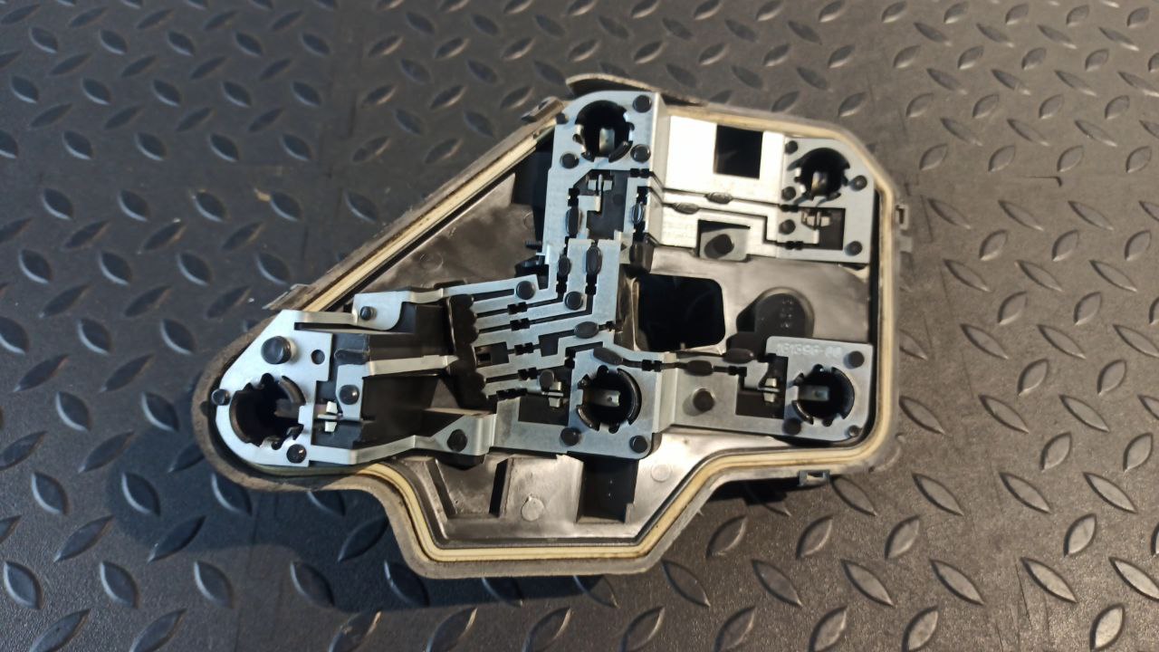 Плата заднего фонаря правая Opel Astra/H 2004-2014