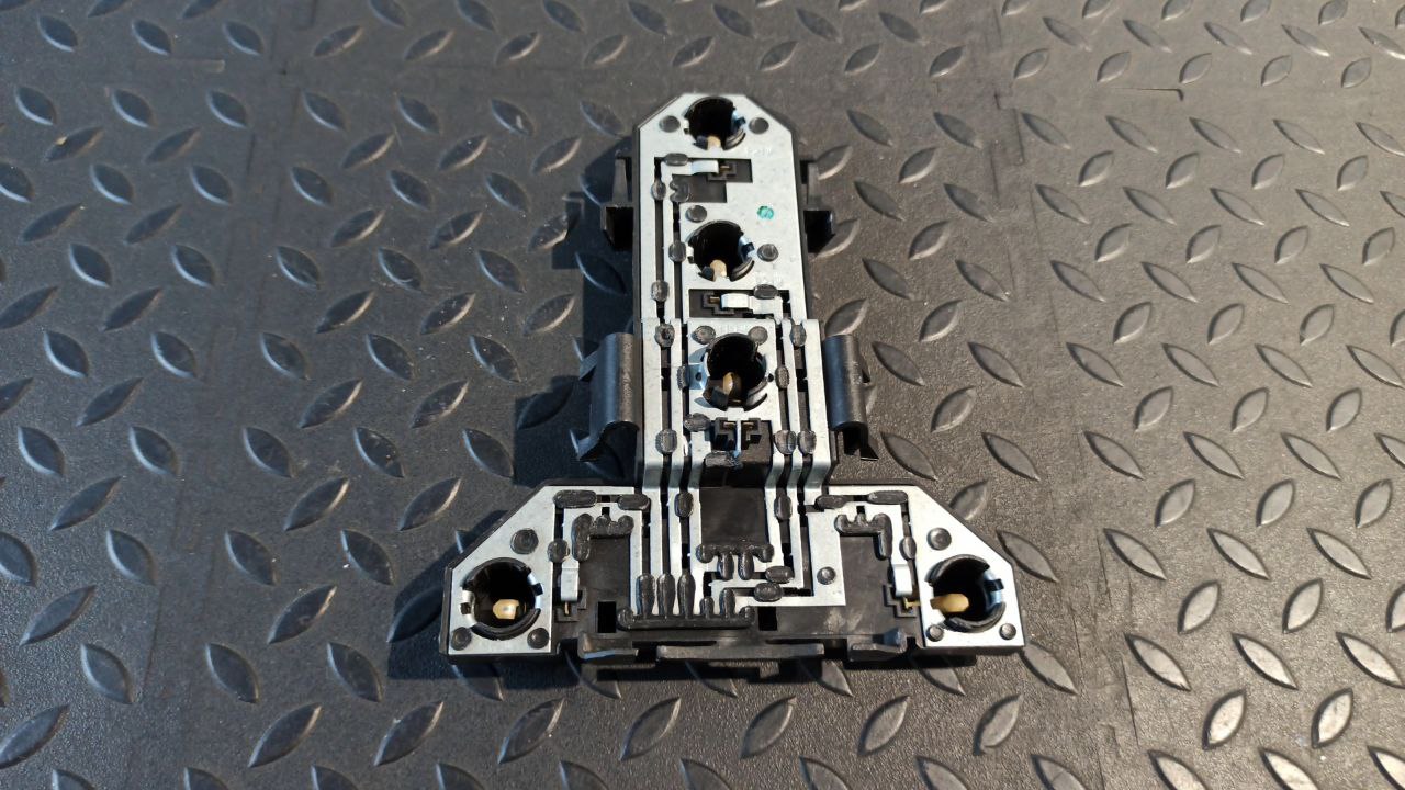 Плата заднего фонаря Volkswagen Golf/4 1997-2006