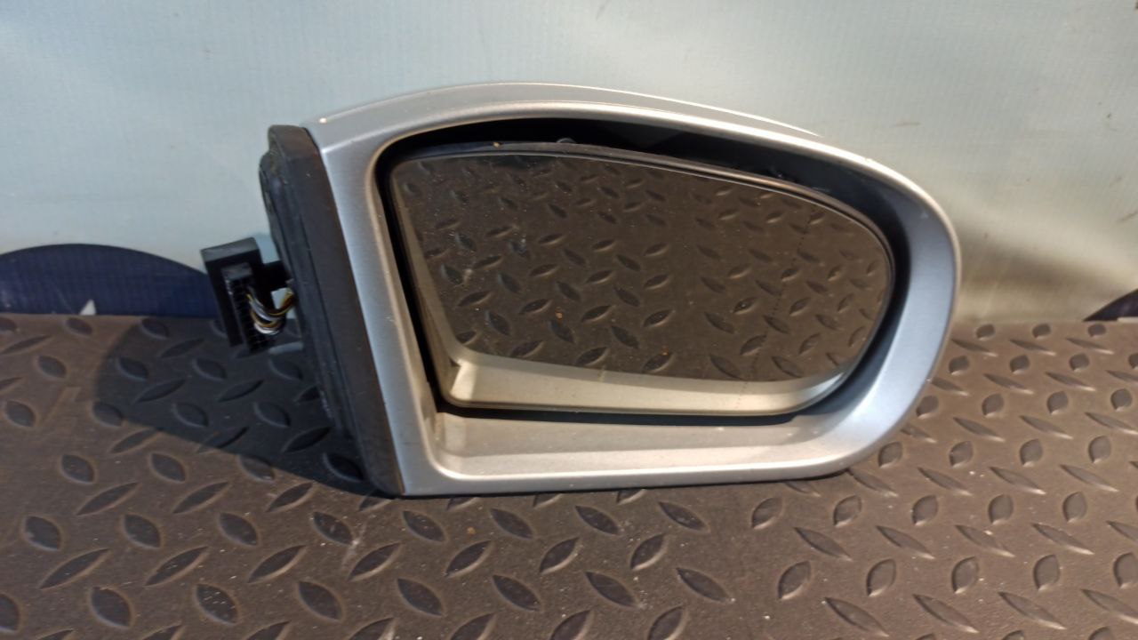 Зеркало правое Mercedes C/W203 2000-2008