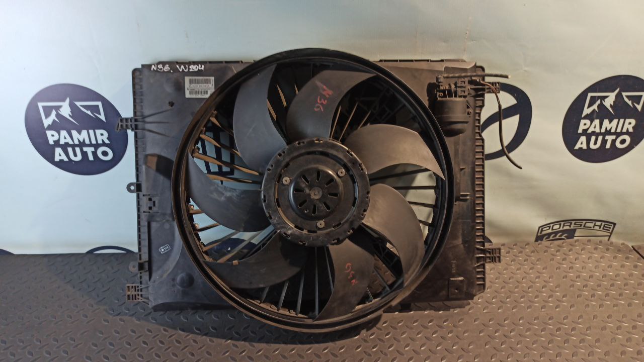 Вентилятор радиатора Mercedes C/W204 2006-2015