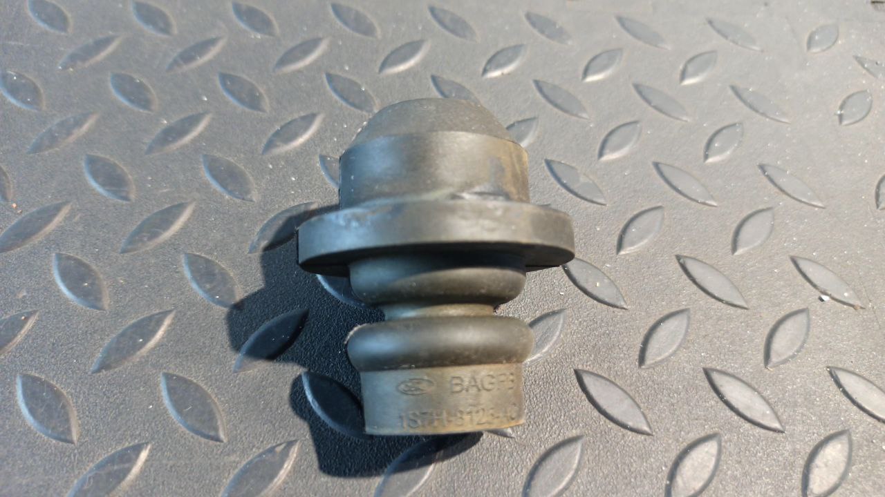 Кронштейн радиатора Ford Mondeo/3 2000-2007