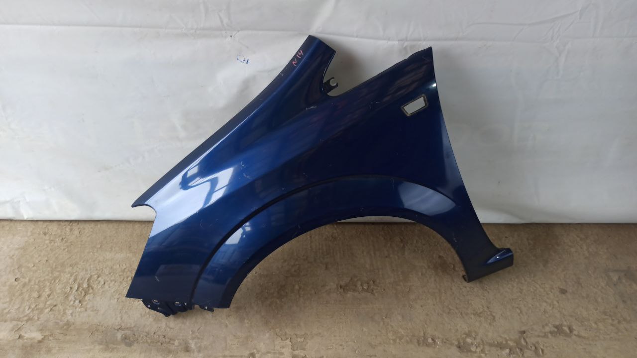 Крыло переднее левое Opel Zafira/B 2005-2014