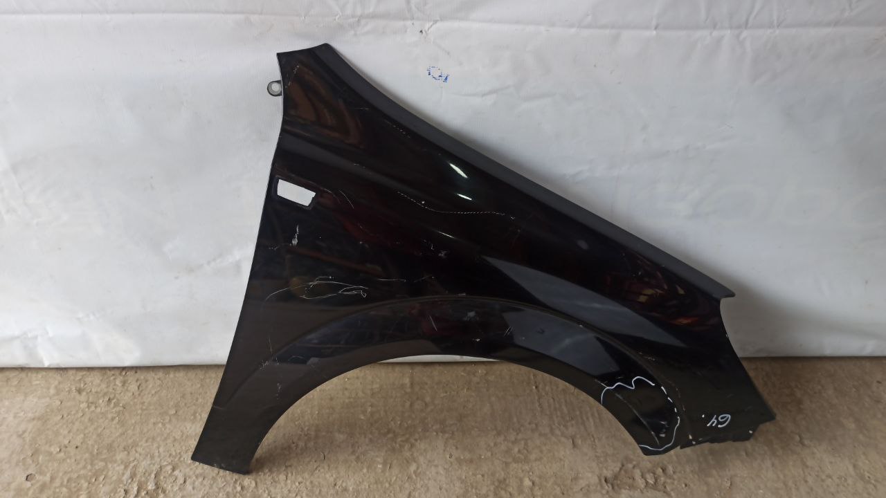 Крыло переднее правое Opel Astra/H 2004-2014