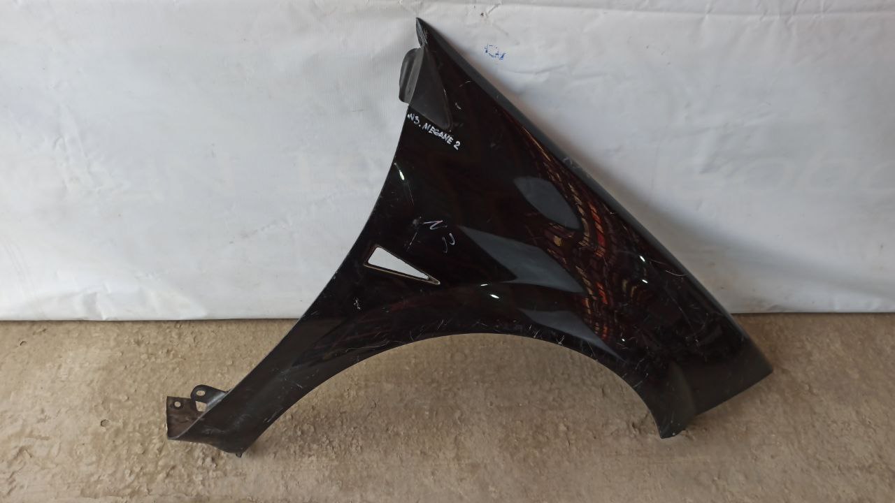 Крыло переднее правое Renault Megane/2 2002-2009