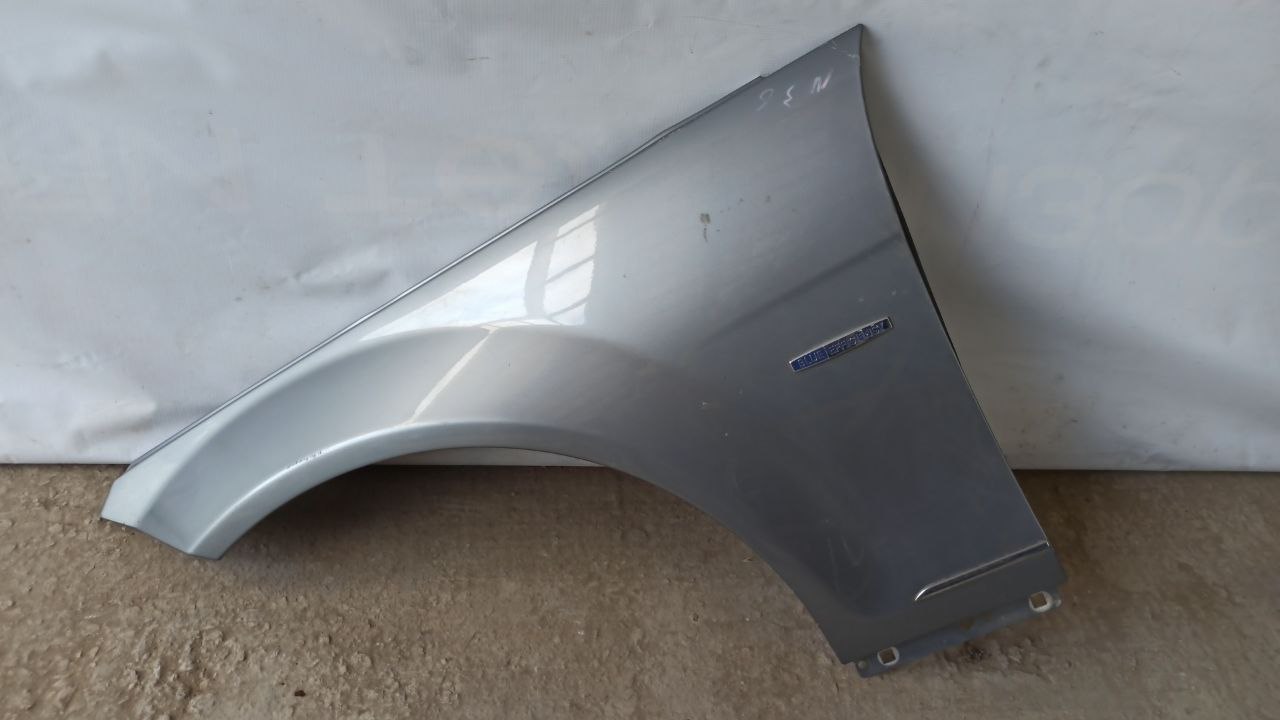 Крыло переднее левое Mercedes C/W204 2006-2015