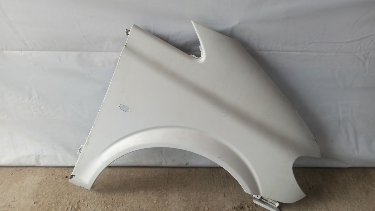 Крыло переднее правое Mercedes Vito/W639 2003-2014