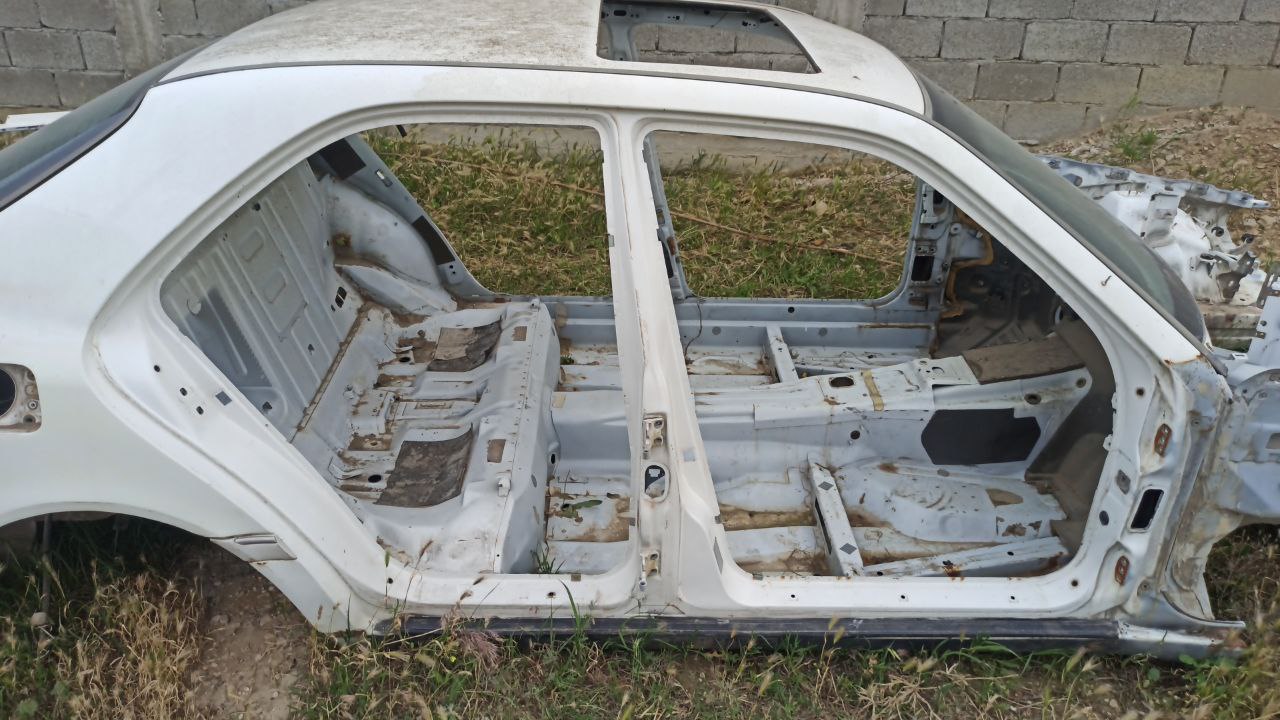 Стойка кузова правая Mercedes C/W202 1993-2001